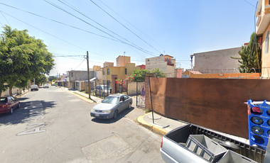 Casa en Circuito Julio Cortázar, Guadalupe, San Marcos Huixtoco, Estado de México, México. NO CREDITOS