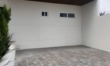Casa Residencial Privada La Roca Condominio La Piedra Aguascalientes México / Adjudicacion Bancaria