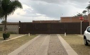 Casa Residencial Privada La Roca Condominio La Piedra Aguascalientes México / Adjudicacion Bancaria