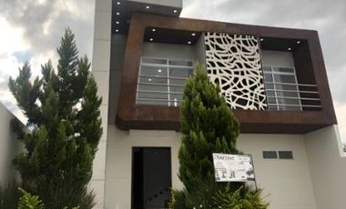 Casa Residencial Privada La Roca Condominio La Piedra Aguascalientes México / Adjudicacion Bancaria