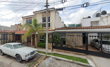 NO CREDITOS,  VENTA DE CASA DE RECUPERACÍON HIPOTECARIA,POSESION INMEDIATA,ZAPOPAN,JALISCO.