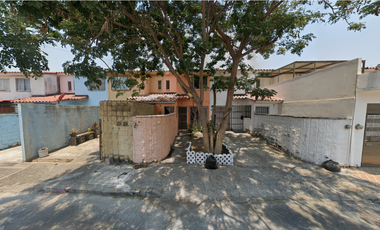 CASA EN CALLE TRES, FRACCIONAMIENTO GEOVILLAS LOS PINOS, VERACRUZ, MÉXICO ¡NO CRÉDITOS!