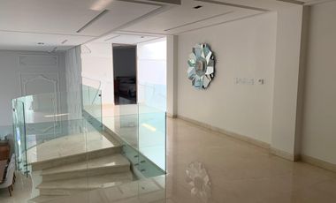Residencia de Alta Gama en Venta – Jardines del Pedregal, Ciudad de México