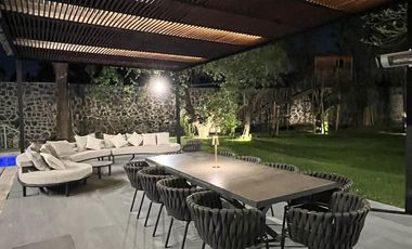 Residencia de Alta Gama en Venta – Jardines del Pedregal, Ciudad de México