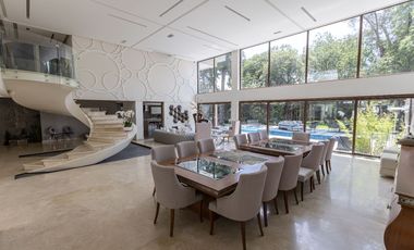 Residencia de Alta Gama en Venta – Jardines del Pedregal, Ciudad de México