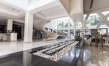 Residencia de Alta Gama en Venta – Jardines del Pedregal, Ciudad de México