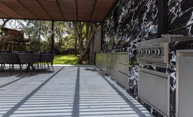 Residencia de Alta Gama en Venta – Jardines del Pedregal, Ciudad de México