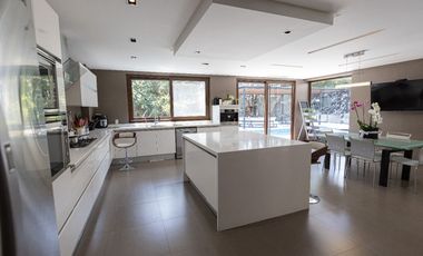 Residencia de Alta Gama en Venta – Jardines del Pedregal, Ciudad de México