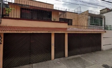 CASA EN VENTA   NICOLAS LEON   JARDIN BALBUENA CDMX.  RECUPERACION BANCARIA