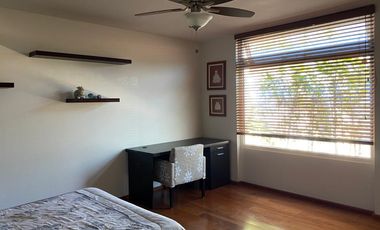 RENTA DE HABITACION AMUEBLADA EN JURICA, TODOS LOS SERVICIOS INCLUIDOS