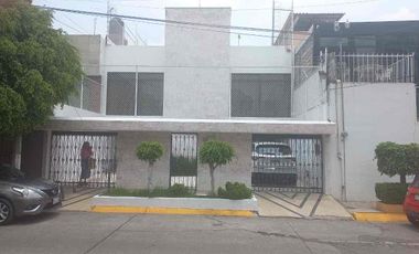 Venta Casa En Santa Monica o Renta $35,000