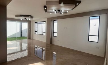 Casas por estrenar en Riobamba – Excelente ubicación y gran plusvalía al norte de Riobamba/25urb23