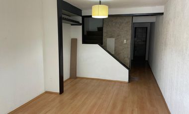 CASA EN VENTA EN LOS HEROES TECAMAC SEXTA SECCIÓN