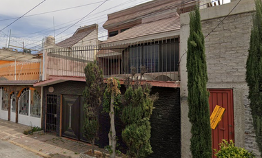 Casa en venta en calle Prado de Tule, col. Prados de Aragón, Cd. Nezahualcóyotl, Edo. de México