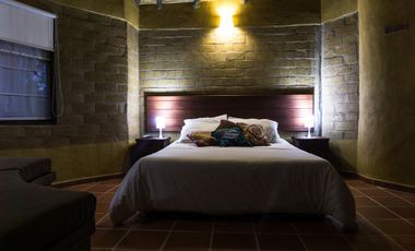 Venta casa-hotel Temático