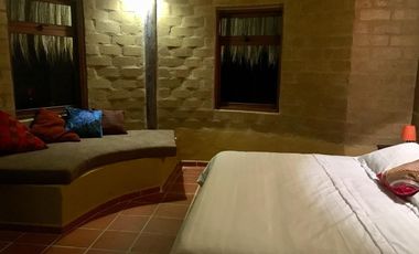 Venta casa-hotel Temático