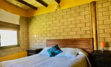 Venta casa-hotel Temático