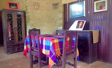 Venta casa-hotel Temático