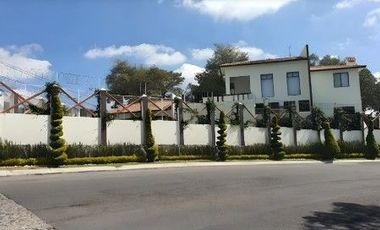 Hermosa Casa Campestre en venta Retorno Centaura Haras Puebla México/ Recuperacion Bancaria