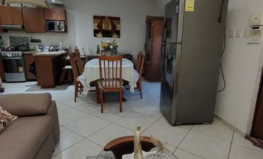 VENDO CASA EN BOCA DEL RIO, CERCA DEL AUTOZONE DE EJERCITO MEXICANO CON RECAMARA EN PLANTA BAJA
