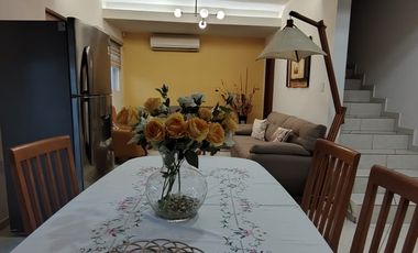 VENDO CASA EN BOCA DEL RIO, CERCA DEL AUTOZONE DE EJERCITO MEXICANO CON RECAMARA EN PLANTA BAJA