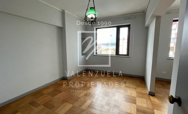 Se vende Céntrico y Amplio. Departamento 2 dormitorios y 2 baños, Temuco