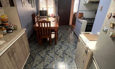 Casa Sólida Ampliada en Excelente Estado, Comuna El Bosque.