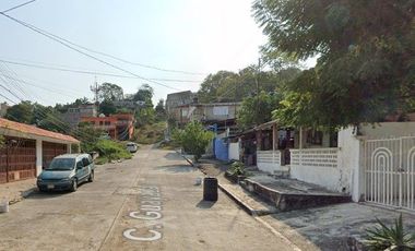 VENTA DE CASA EN COLONIA CHAPULTEPEC POZA RICA VERACRUZ