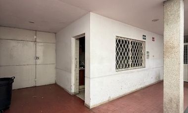 SE VENDE CASA COMO TERRENO EN LA COLONIA AMERICANA GUADALAJARA JALISCO