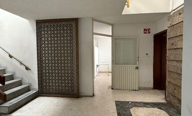 SE VENDE CASA COMO TERRENO EN LA COLONIA AMERICANA GUADALAJARA JALISCO