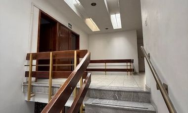 SE VENDE CASA COMO TERRENO EN LA COLONIA AMERICANA GUADALAJARA JALISCO