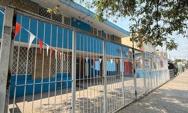 SE VENDE CASA COMO TERRENO EN LA COLONIA AMERICANA GUADALAJARA JALISCO