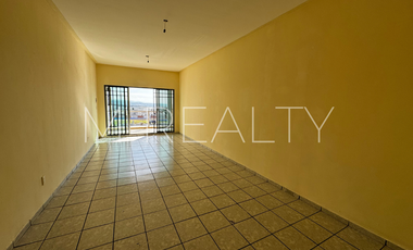 Local en renta en Plaza Camino Real en Candiles, Corregidora