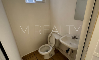 Local en renta en Plaza Camino Real en Candiles, Corregidora