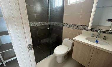 Arriendo Apartamento de 3 alcobas en Miramar