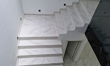 Casa en renta Prados Tepeyac, 4 recamaras, 4 baños, cochera 6 autos Zapopan