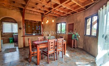 Leon Propiedades arrienda gran y hermosa casa en sector Lo Águila, Curacaví.