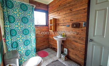 Leon Propiedades arrienda gran y hermosa casa en sector Lo Águila, Curacaví.