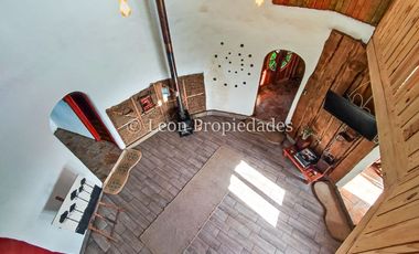 Leon Propiedades arrienda gran y hermosa casa en sector Lo Águila, Curacaví.