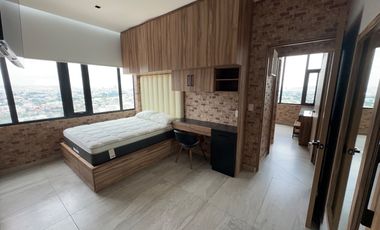 Lujoso departamento amueblado - Quore, Zavaleta