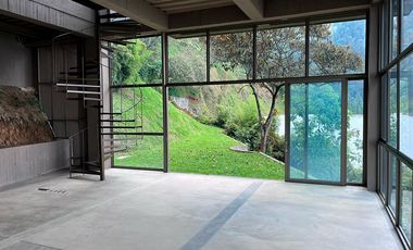 Casa en arriendo en Alto de Palmas, Envigado