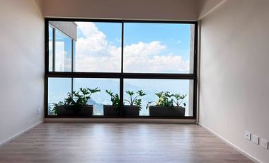 Casa en arriendo en Alto de Palmas, Envigado