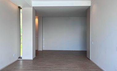 Casa en arriendo en Alto de Palmas, Envigado