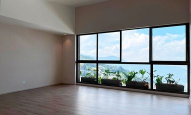 Casa en arriendo en Alto de Palmas, Envigado