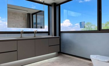 Casa en arriendo en Alto de Palmas, Envigado