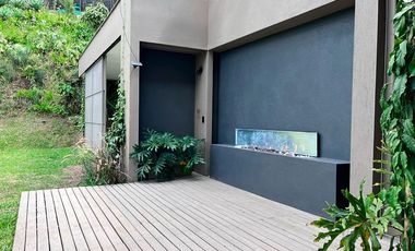 Casa en arriendo en Alto de Palmas, Envigado