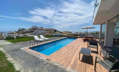 VENTA ESPECTACULAR CASA  DE PLAYA LA HONDA CERRO AZUL