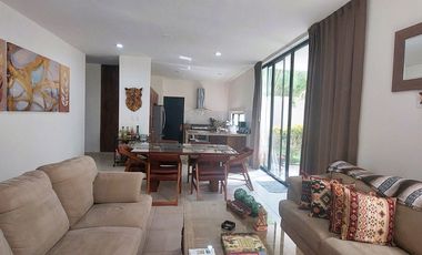 CASA AMUEBLADA  3 HABITACIONES EN RESIDENCIAL THULA, PLAYA DEL CARMEN QUINTANA ROO NV300