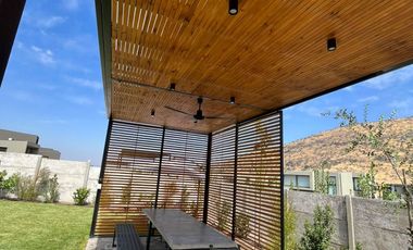 VENTA CASA MEDITERRANEA PIEDRA ROJA  2 PISOS, 3D + 3B + PIEZA SERVICIO + TERRAZA CON QUINCHO, COLEGIOS PEDREGALES, SAN ANSELMO, ALEMAN, SAN JOSE