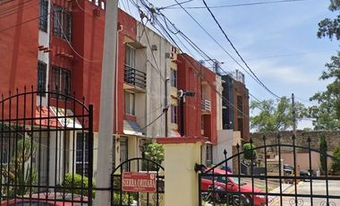 SK26 Sierra Orizaba MZ 018, Joyas de Cuautitlan, El Terremoto, Cuautitlán, Estado de México, México